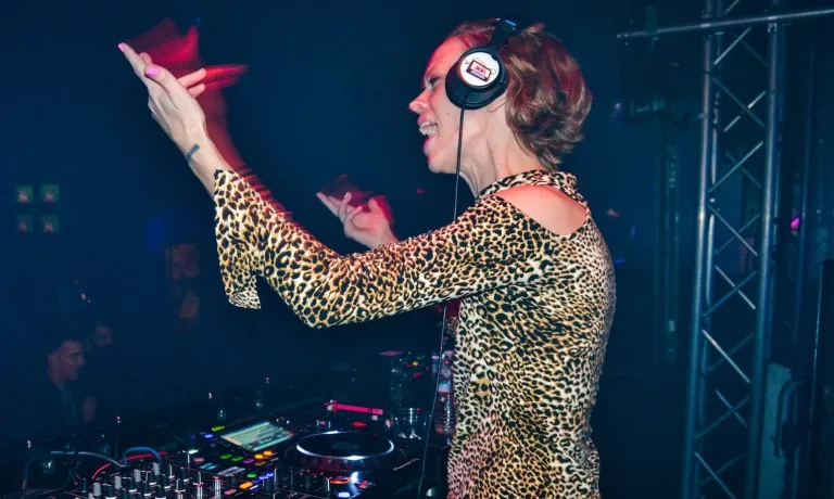 TheCorporateEventDJ_com - DJ Track Star Staci 