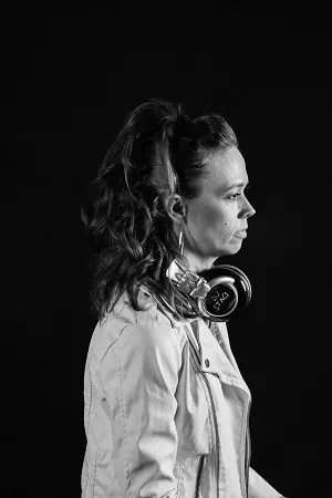 TheCorporateEventDJ_com - DJ Track Star Staci 